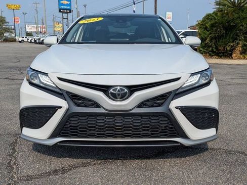 Used 2023 Toyota Camry XSE FWD image 7