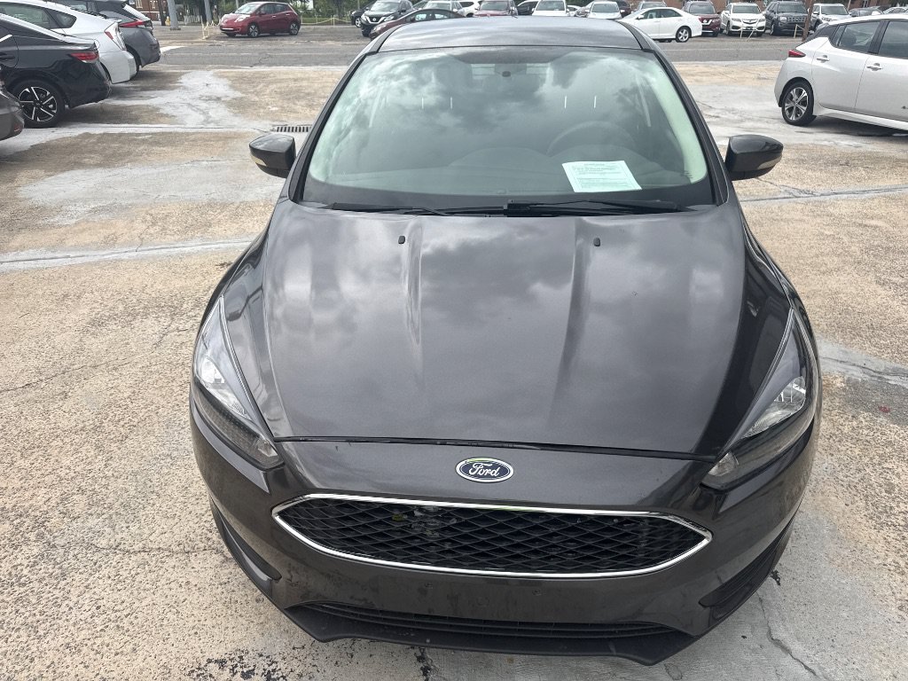 Used 2017 Ford Focus SE FWD image 5