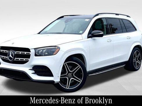 Used 2022 Mercedes-Benz GLS 450 4MATIC image 3
