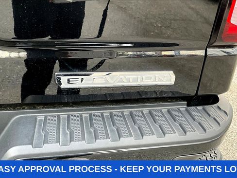 Used 2022 GMC Sierra 1500 Elevation w/ LPO, Elevation Black Package AWD/4WD image 33