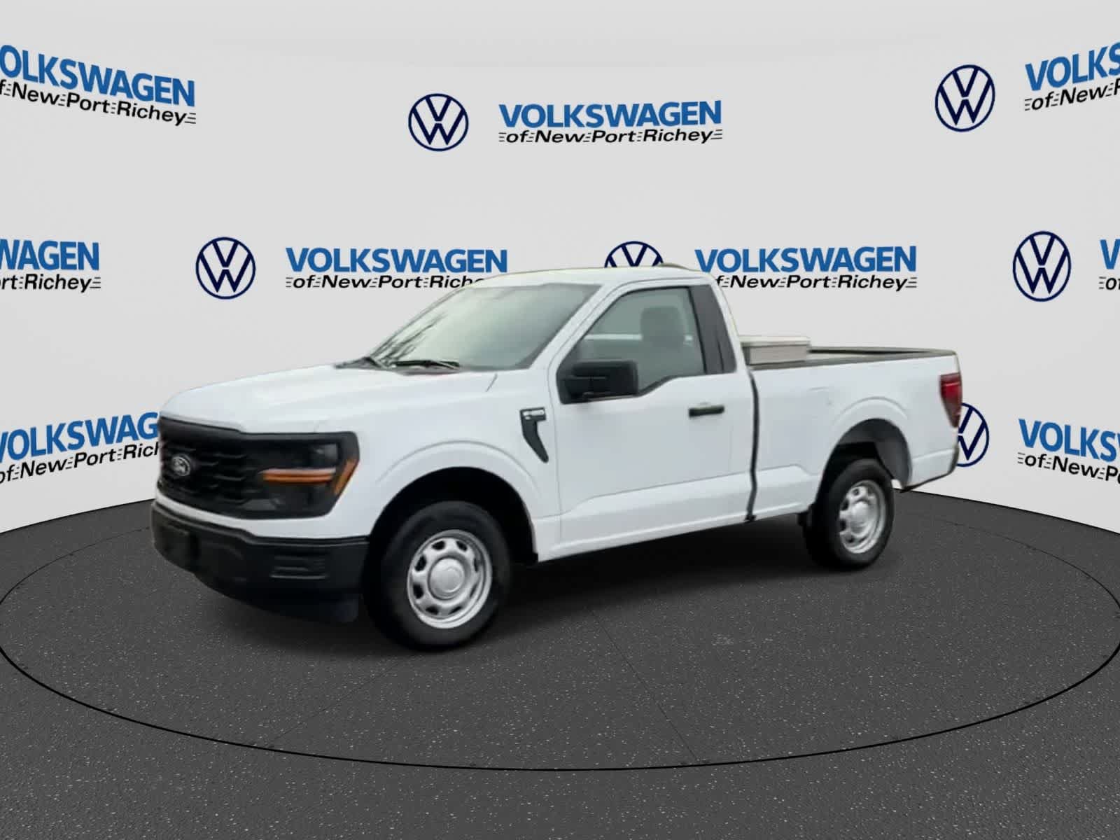 Used 2025 Ford F150 XL RWD image 4