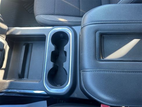 Used 2021 Chevrolet Silverado 1500 RST image 11