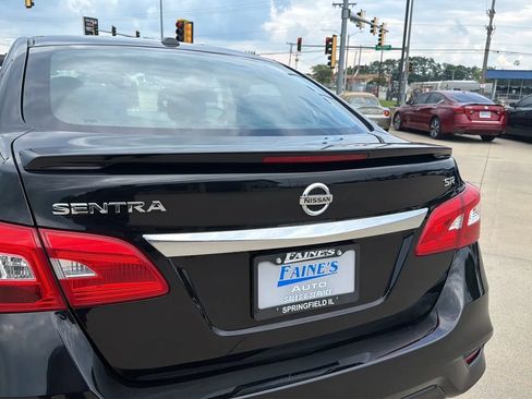 Used 2019 Nissan Sentra SR FWD image 34