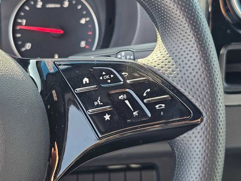 Used 2025 Mercedes-Benz Sprinter 2500 image 24