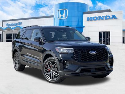 Used 2025 Ford Explorer ST-Line w/ ST-Line Street Pack