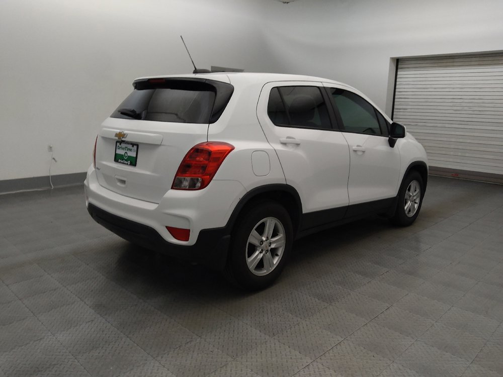 Used 2020 Chevrolet Trax LS w/ LPO, Protection Package FWD image 9