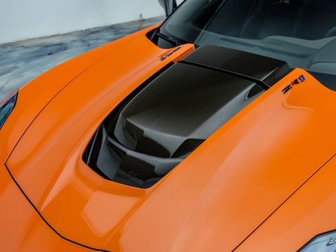 Used 2019 Chevrolet Corvette ZR1 RWD image 43