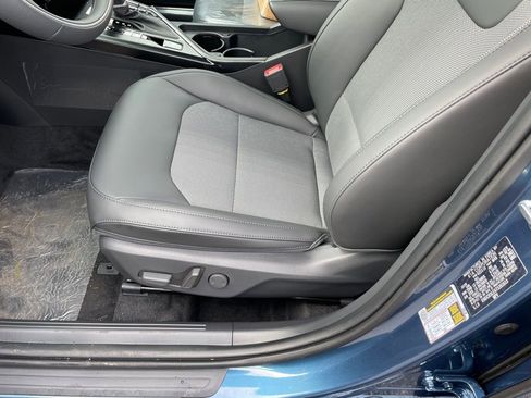 New 2026 Kia Niro EX image 9