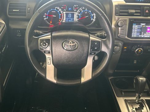 Used 2018 Toyota 4Runner SR5 image 14