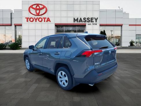 Used 2025 Toyota RAV4 LE FWD image 5