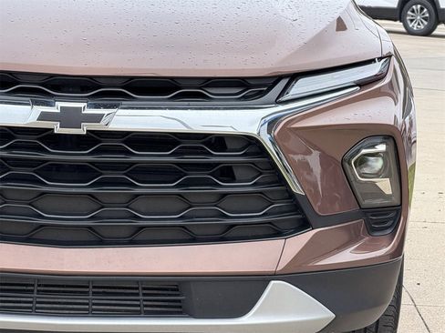Certified 2024 Chevrolet Blazer LT w/ Convenience Package image 8