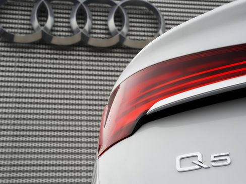 Certified 2025 Audi Q5 2.0T Premium Plus w/ Premium Plus Package image 26