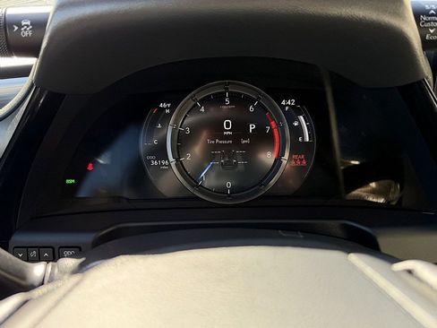 Used 2023 Lexus ES 350 F Sport w/ Accessory Package (Z2) FWD image 15
