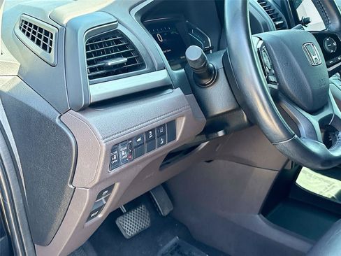 Used 2019 Honda Odyssey EX-L image 10