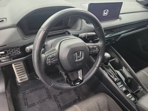 Used 2023 Honda Accord Sport image 17