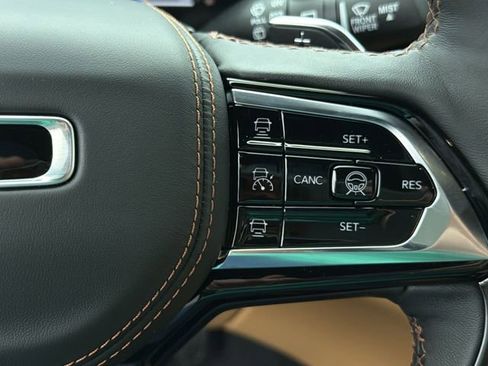 New 2026 Jeep Grand Cherokee Summit image 28