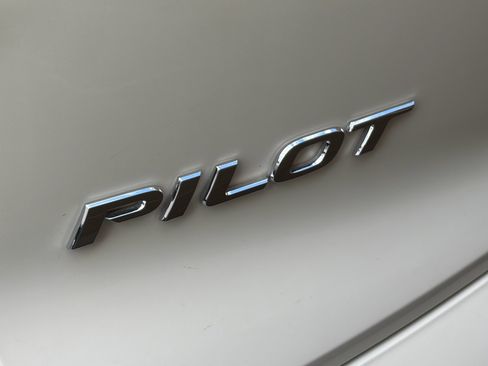 Used 2016 Honda Pilot EX-L image 8