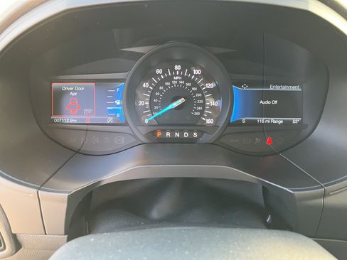 Used 2024 Ford Edge Titanium AWD/4WD image 8
