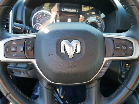 Used 2023 RAM 1500 Big Horn AWD/4WD image 17