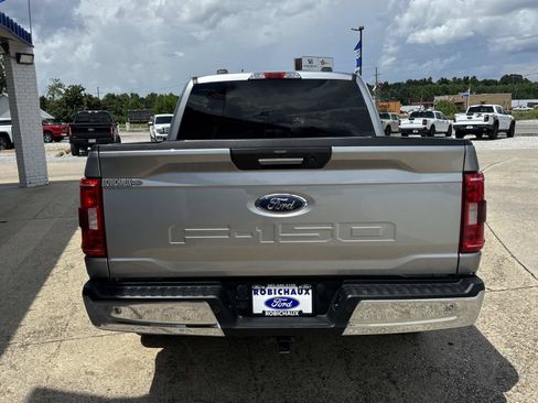 Used 2023 Ford F150 XLT w/ Equipment Group 301A Mid RWD image 6