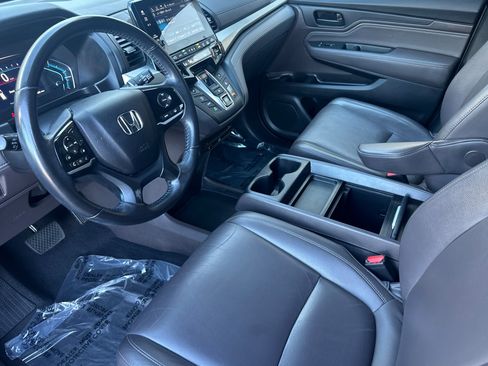 Used 2019 Honda Odyssey Touring image 4