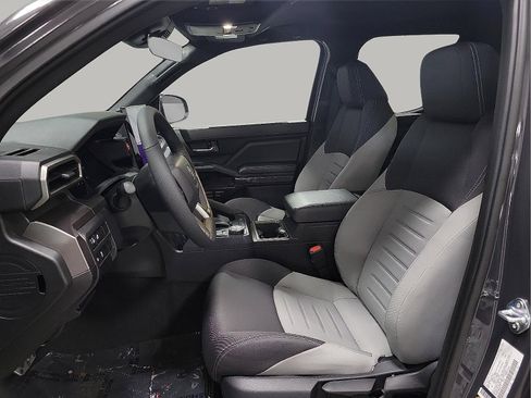 Certified 2025 Toyota Tacoma TRD Sport image 10