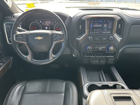 Used 2020 Chevrolet Silverado 2500 High Country w/ Z71 Off-Road Package image 16