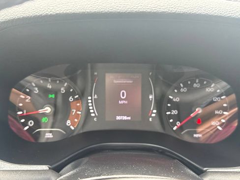 Used 2022 Jeep Compass Latitude FWD image 23