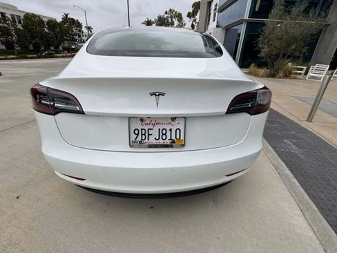 Used 2022 Tesla Model 3 image 5