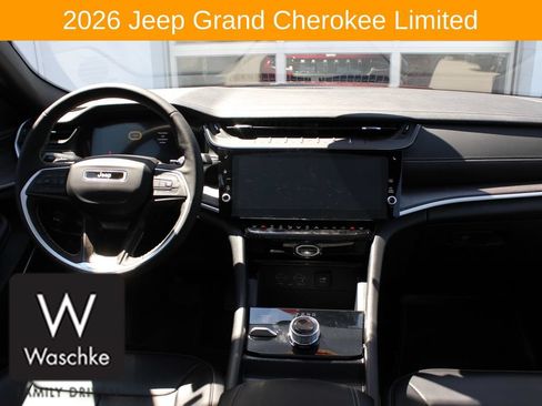 Used 2026 Jeep Grand Cherokee Limited w/ Trailer Tow Package AWD/4WD image 26