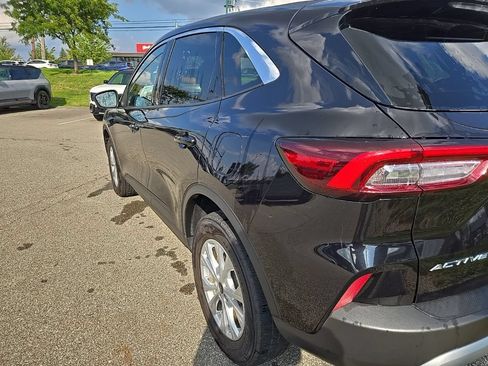 Used 2024 Ford Escape Active AWD/4WD image 7