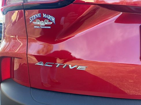 New 2025 Ford Escape Active w/ Active Premium Tech Pack image 18