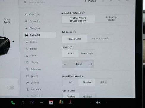 Used 2021 Tesla Model 3 Standard Range Plus image 17