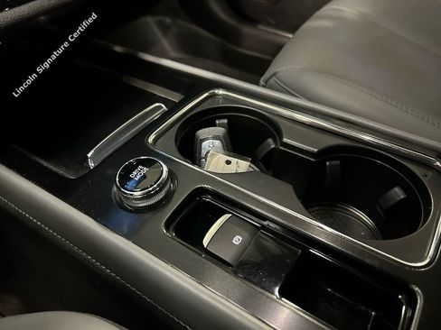 Certified 2022 Lincoln Corsair AWD w/ Equipment Group 101A image 18