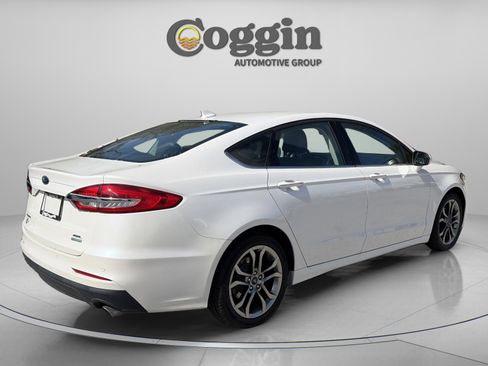 Certified 2020 Ford Fusion SEL image 6