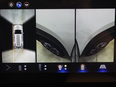 New 2026 Chevrolet Equinox ACTIV w/ Convenience Package III image 36