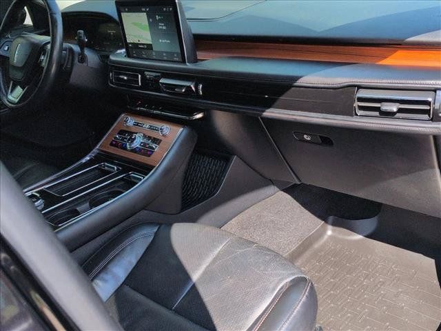 Used 2020 Lincoln Aviator Reserve w/ Elements Package Plus AWD/4WD image 22