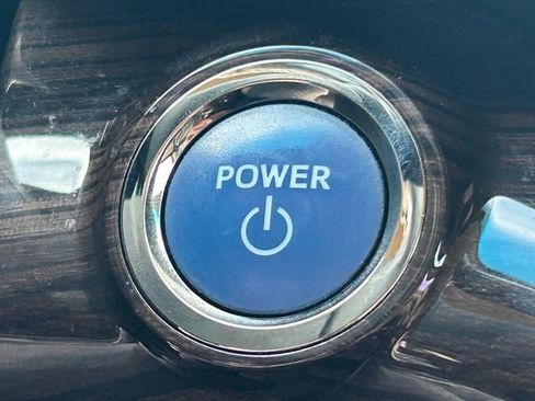 Used 2015 Toyota Avalon XLE Touring FWD image 16