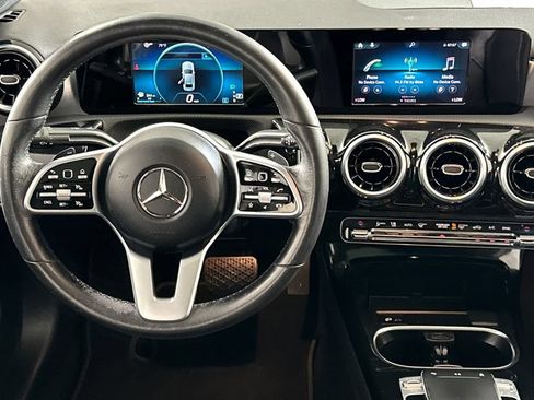 Used 2019 Mercedes-Benz A 220 image 16