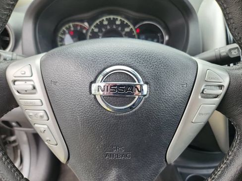 Used 2015 Nissan Versa Note SV FWD image 9
