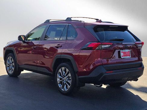 Certified 2024 Toyota RAV4 XLE Premium image 5