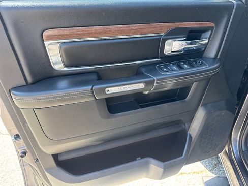 Used 2015 RAM 1500 Laramie w/ Convenience Group AWD/4WD image 14