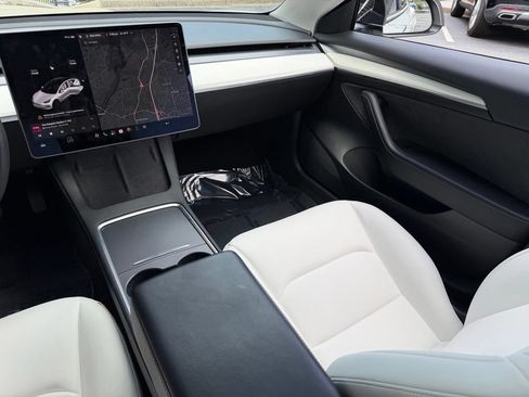 Used 2021 Tesla Model 3 Standard Range Plus RWD image 41