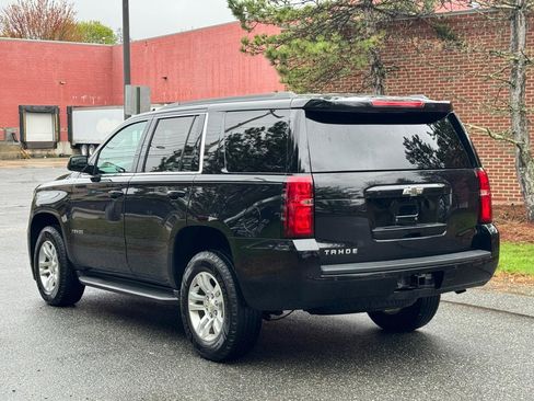 Used 2017 Chevrolet Tahoe LS AWD/4WD image 4