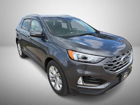 Used 2020 Ford Edge Titanium AWD/4WD image 3