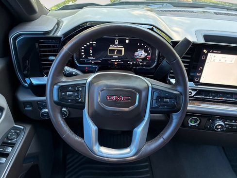 Used 2022 GMC Sierra 1500 SLE AWD/4WD image 12