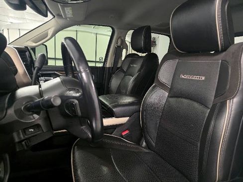 Used 2023 RAM 2500 Laramie AWD/4WD image 12