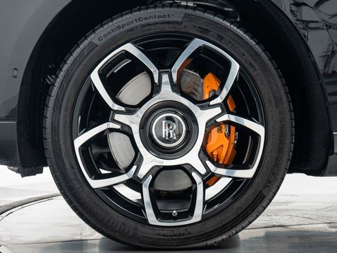 Used 2024 Rolls-Royce Cullinan Black Badge w/ Driver's Package AWD/4WD image 9