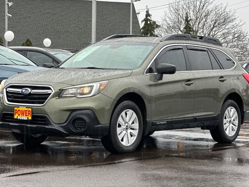 Used 2019 Subaru Outback 2.5i image 8
