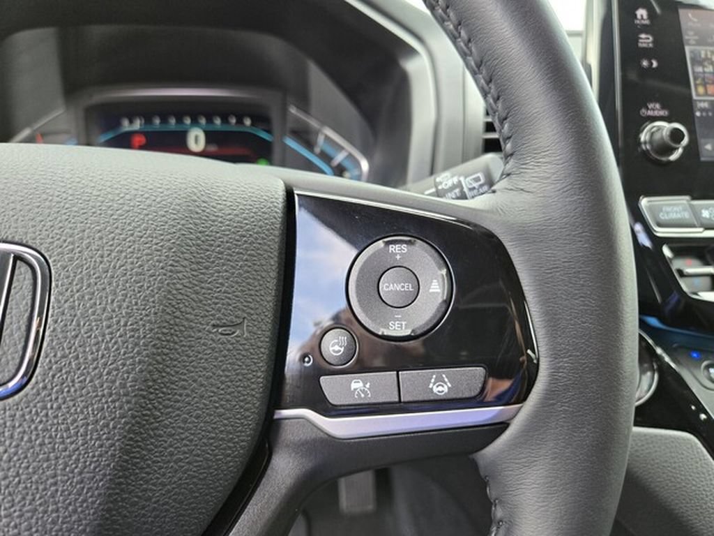 Used 2023 Honda Odyssey Elite image 35